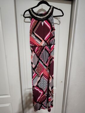 Sandra Darren Pink & Black Patterned Halter Top